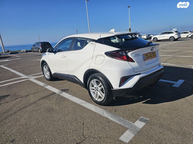 טויוטה C-HR