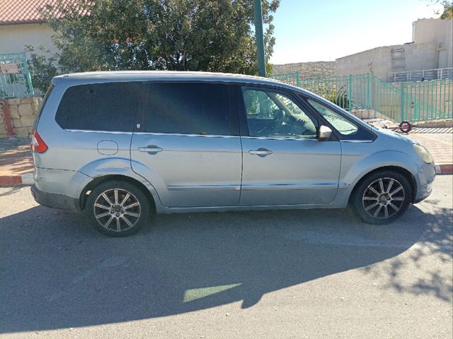 פורד גלאקסי