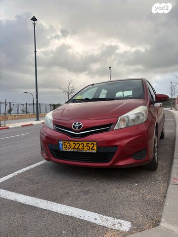 מודעת רכב טויוטה יאריס