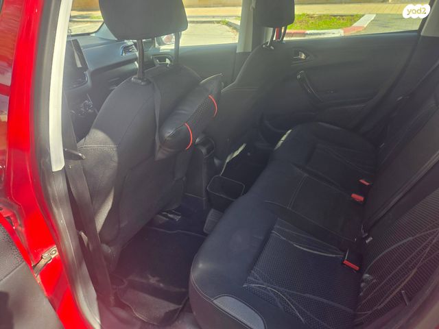 מודעת רכב פיג'ו 208