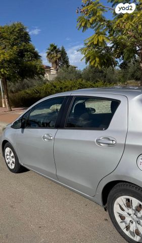 מודעת רכב טויוטה יאריס