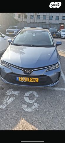 מודעת רכב טויוטה קורולה