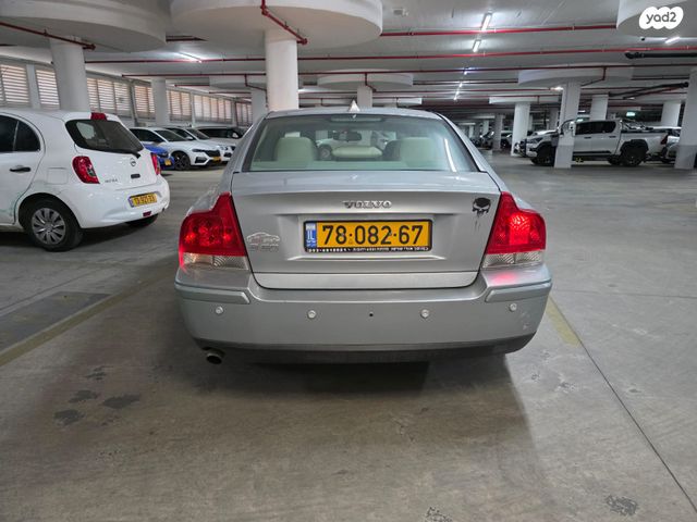 וולוו S60