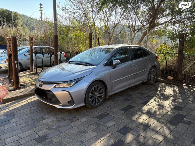 מודעת רכב טויוטה קורולה