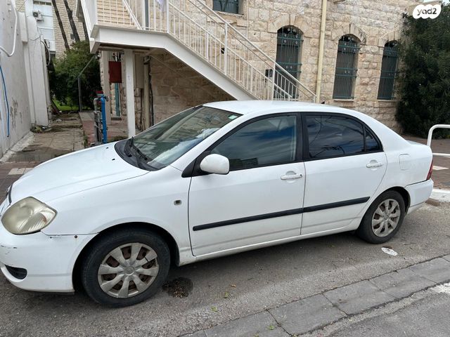 מודעת רכב טויוטה קורולה