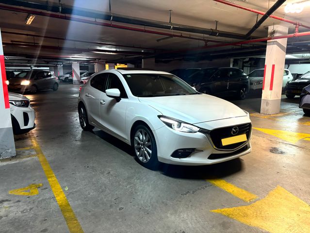 מודעת רכב מאזדה 3