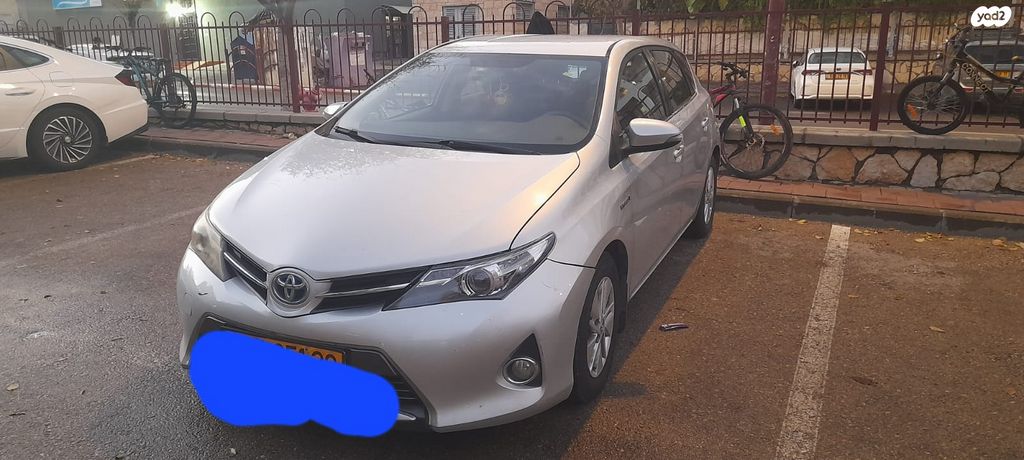 טויוטה אוריס