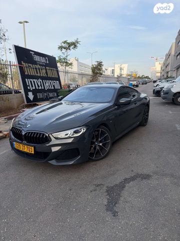 מודעת רכב ב מ וו סדרה 8