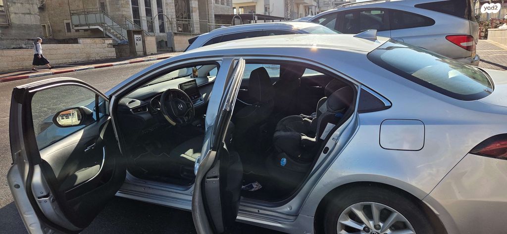 טויוטה קורולה