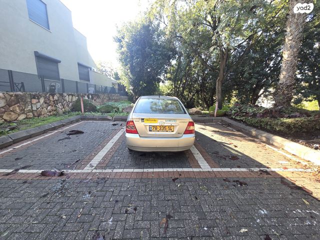 מודעת רכב טויוטה קורולה