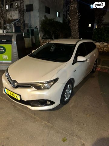 טויוטה אוריס