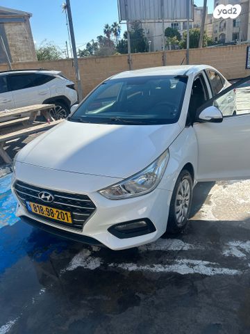 יונדאי אקסנט i25