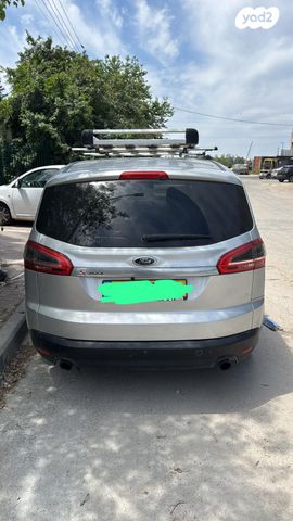 מודעת רכב פורד S-מקס