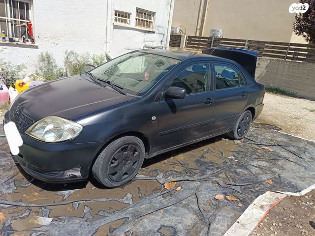 טויוטה קורולה