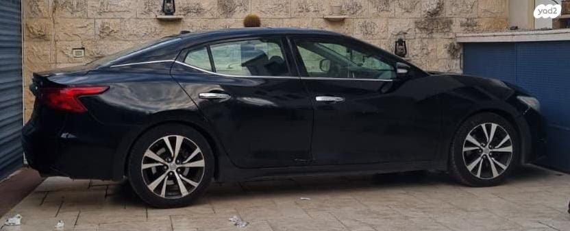 ניסאן מקסימה