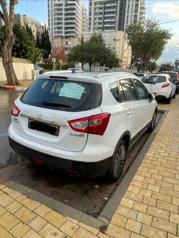 מודעת רכב סוזוקי קרוסאובר