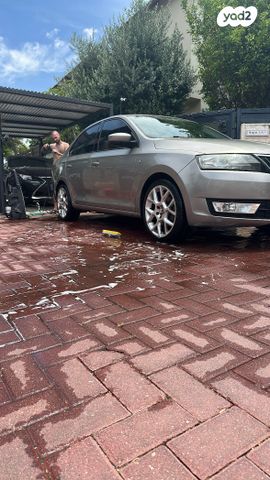 מודעת רכב סקודה ראפיד