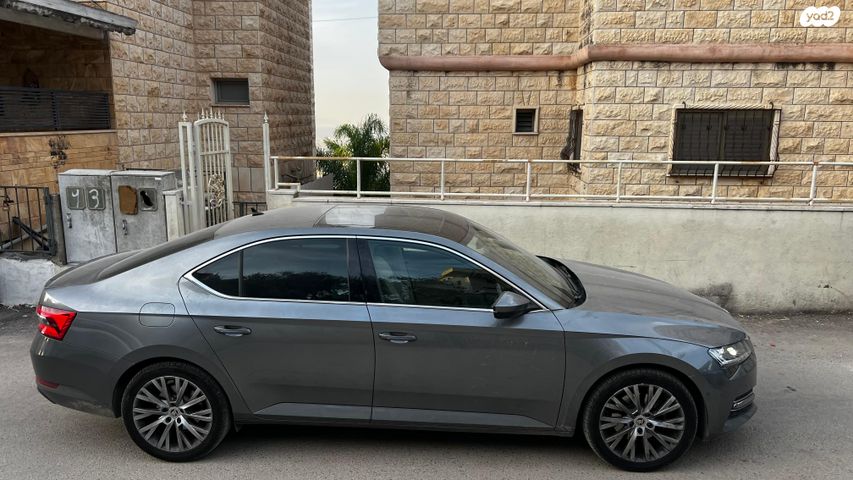מודעת רכב סקודה סופרב