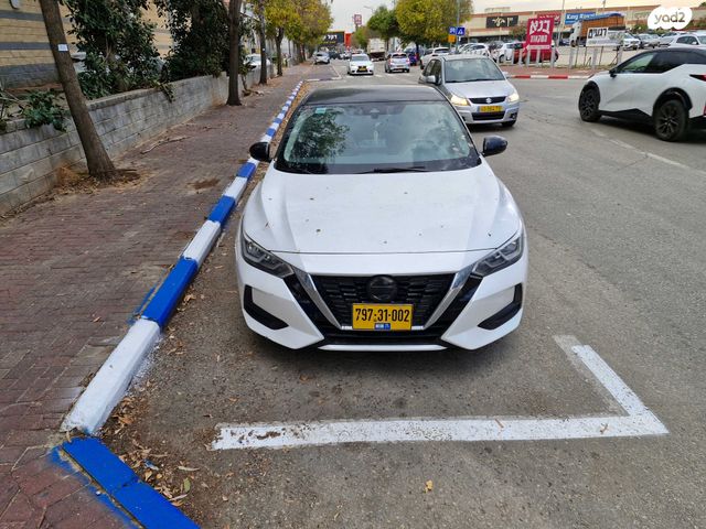 ניסאן סנטרה