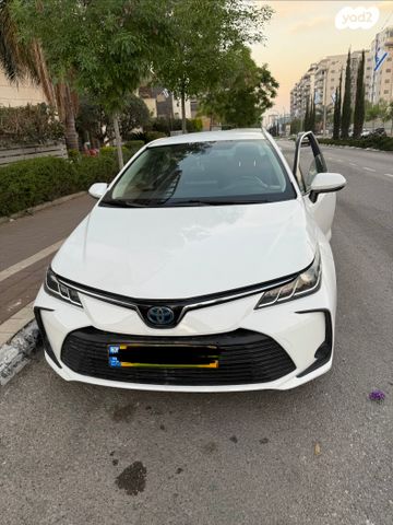 מודעת רכב טויוטה קורולה