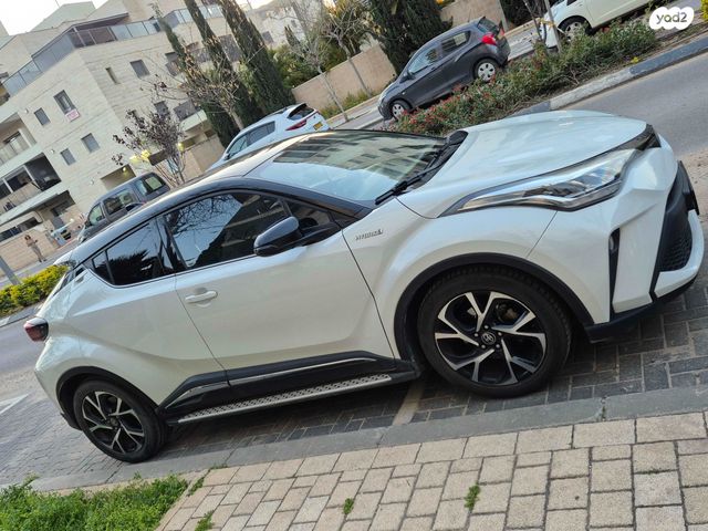 טויוטה C-HR