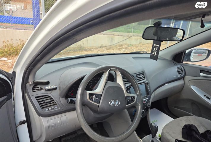 מודעת רכב יונדאי אקסנט i25