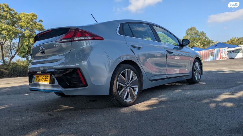 יונדאי איוניק