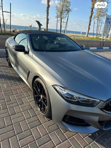 מודעת רכב ב מ וו סדרה 8