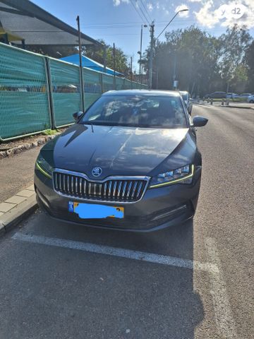 מודעת רכב סקודה סופרב