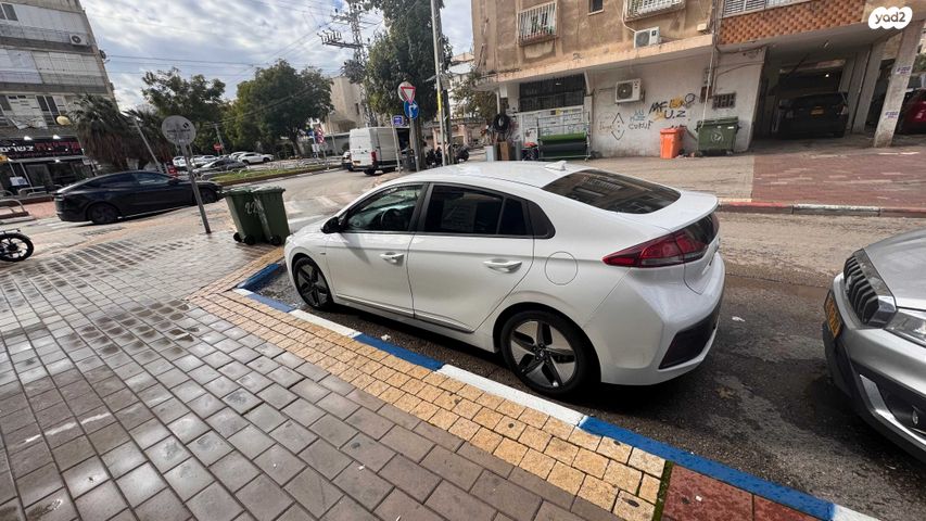 מודעת רכב יונדאי איוניק