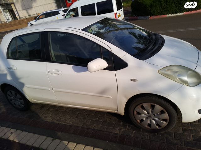 מודעת רכב טויוטה יאריס