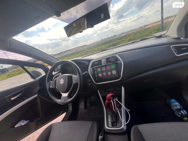 סוזוקי קרוסאובר