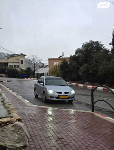 מודעת רכב מיצובישי לנסר
