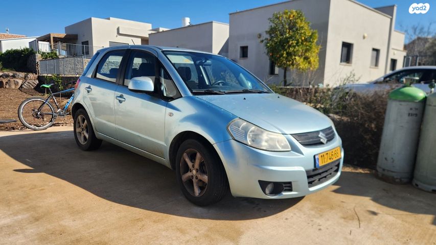 סוזוקי SX4