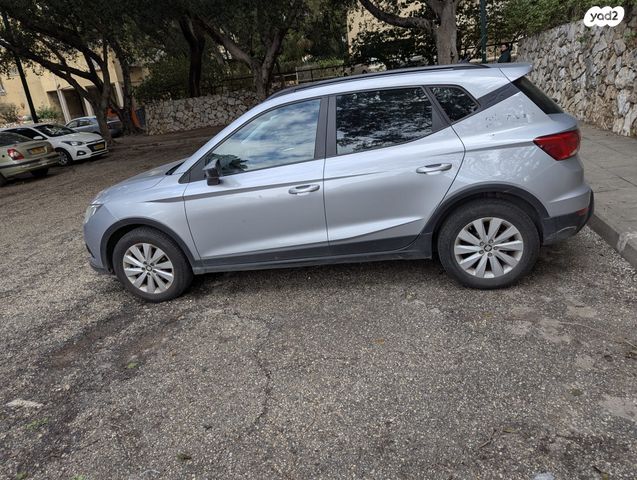 מודעת רכב סיאט ארונה
