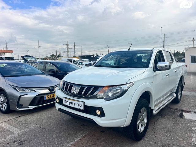 מיצובישי טרייטון / L200