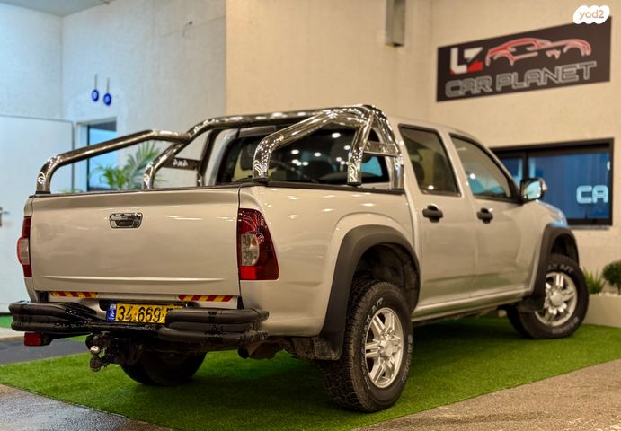 איסוזו די-מקס