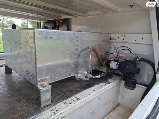 ניסאן נבארה