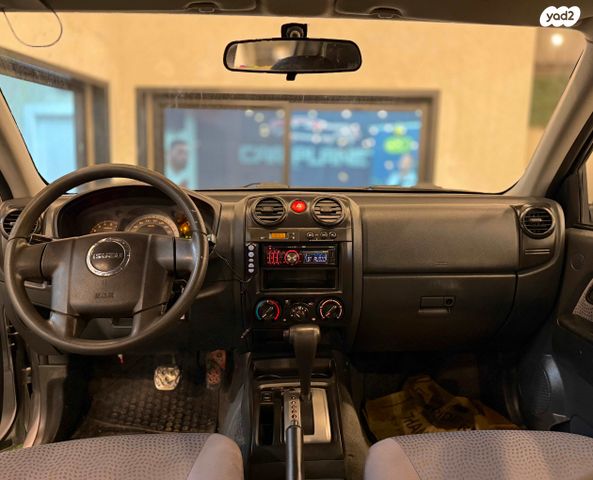 איסוזו די-מקס