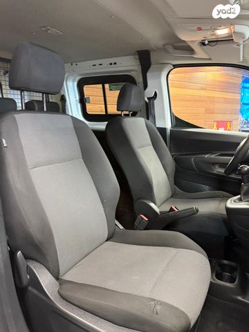 טויוטה פרואייס סיטי