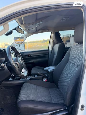 טויוטה היילקס