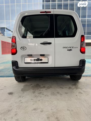 טויוטה פרואייס סיטי