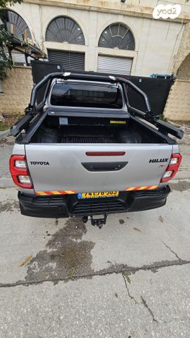 טויוטה היילקס