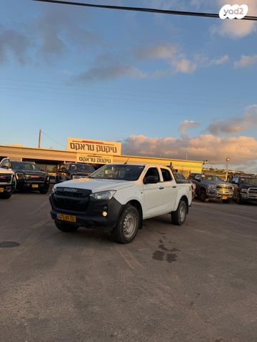 איסוזו די-מקס