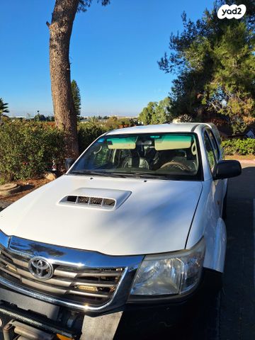 מודעת רכב טויוטה היילקס