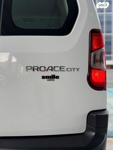 טויוטה פרואייס סיטי