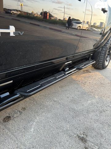 ג'י.אם.סי האמר EV