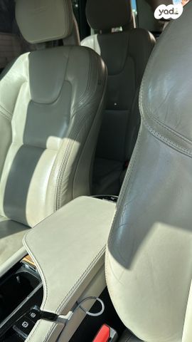 מודעת רכב וולוו XC90