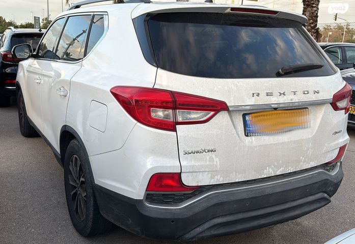 מודעת רכב סאנגיונג רקסטון 2