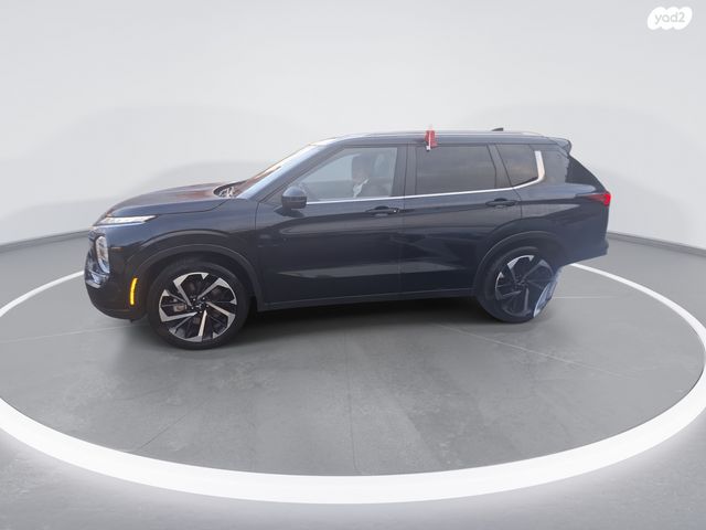 מיצובישי אאוטלנדר